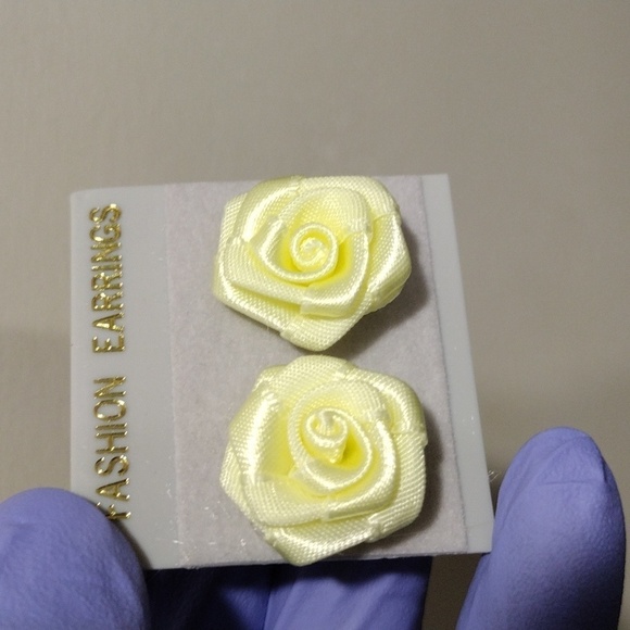 Yellow Fabric Stud Earrings – Satin Flower Design - 0.75" Women's Jewelry - Picture 4 of 6